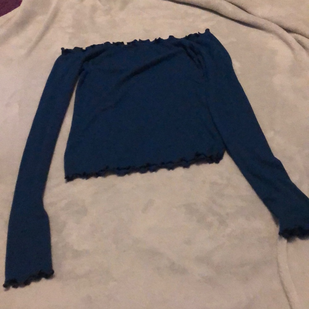 off the shoulder shirt